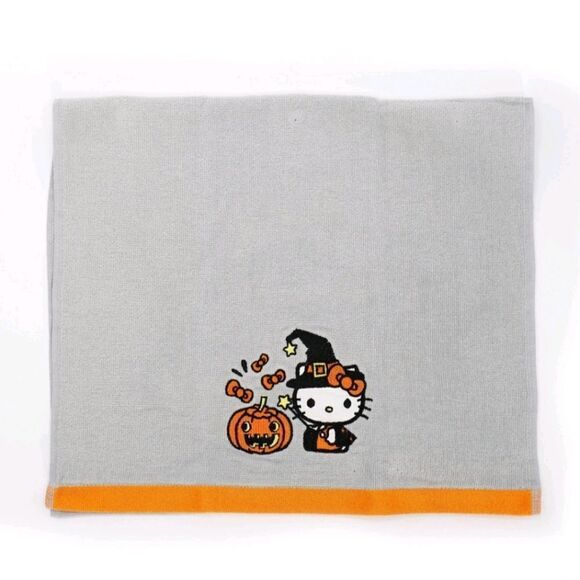 Nwt Hello Kitty Halloween Hand Towels Set. 2pc, 15 x 25" - Picture 8 of 8